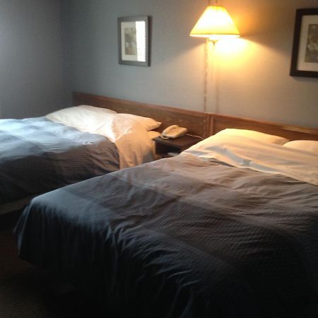 Classic Motor Inn Melville Extérieur photo