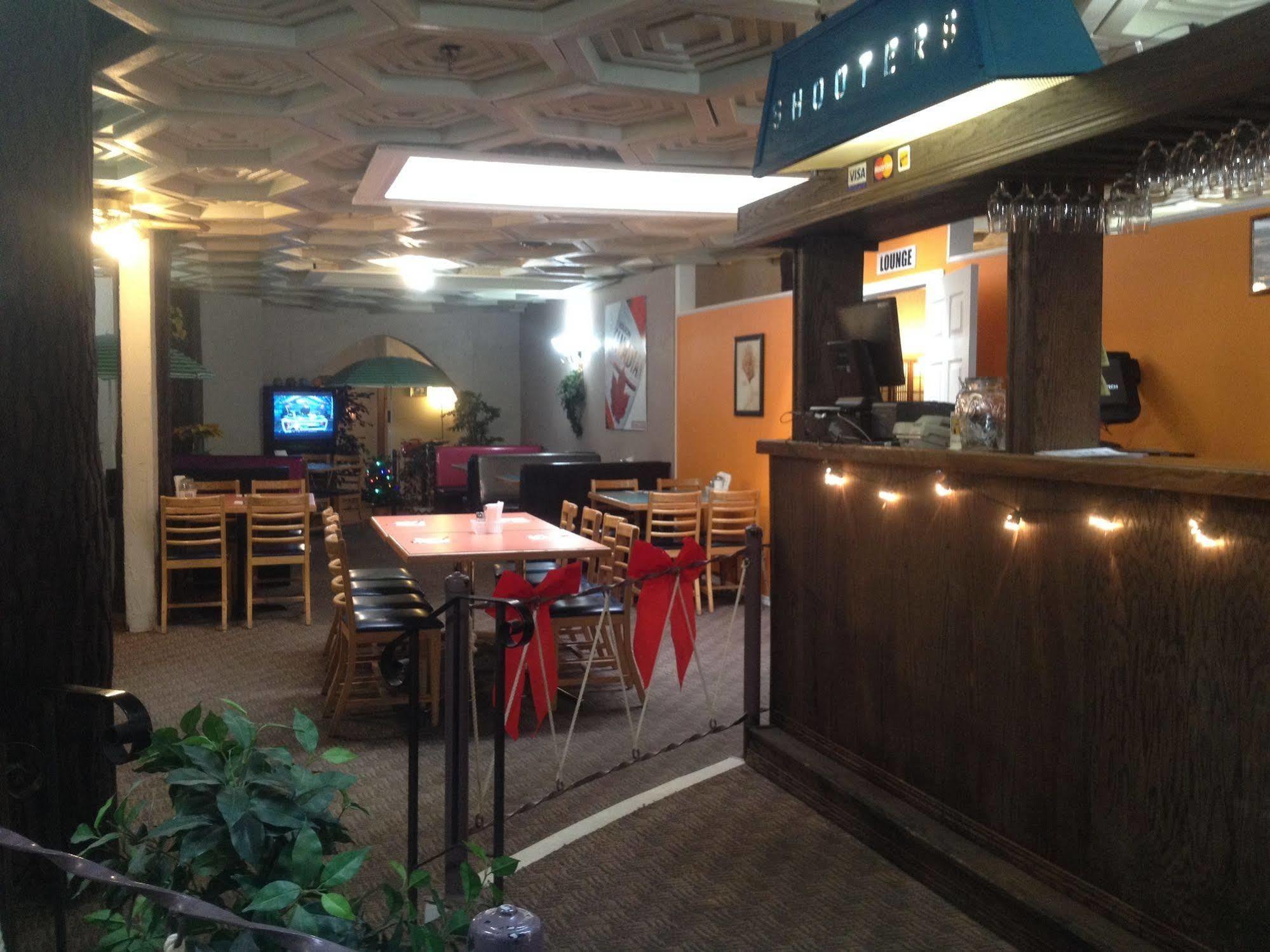 Classic Motor Inn Melville Extérieur photo